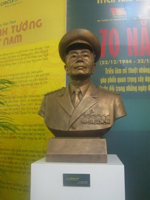 Открылась выставка изящных искусств, посвященная вьетнамским полководцам - ảnh 1
